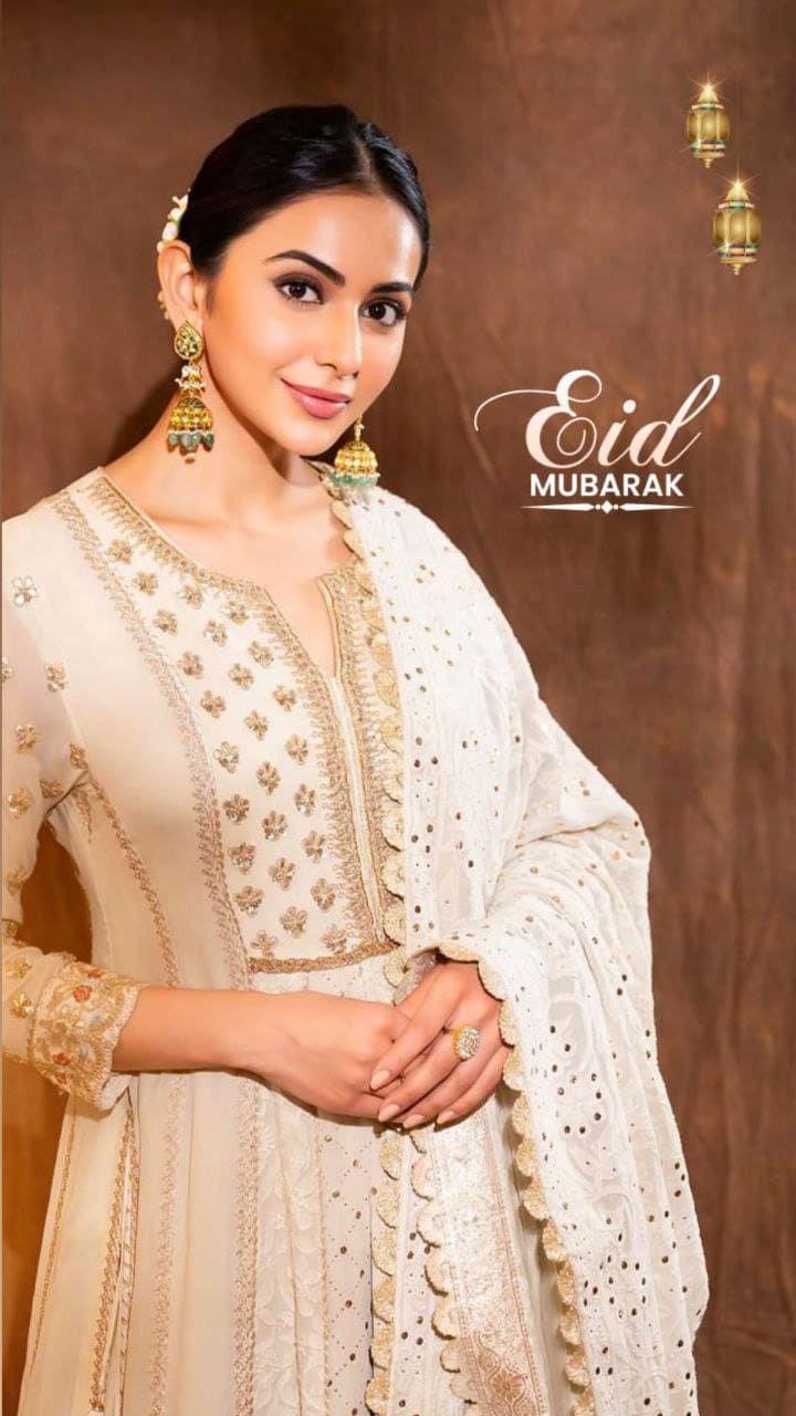 Rakul Preet Singh wishes fans Eid Mubarak in ethreal ethnic outfit (Instagram) Rakul Preet Singh wishes fans Eid Mubarak in ethreal ethnic outfit (Instagram)