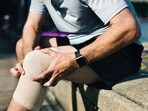 A combination of drugs can now effectively suppress the inflammatory cells that produce swelling and discomfort when they penetrate the tissues around the joints. A combination of drugs can now effectively suppress the inflammatory cells that produce swelling and discomfort when they penetrate the tissues around the joints.