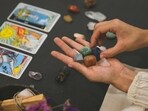 Which crystal each zodiac sign should wear