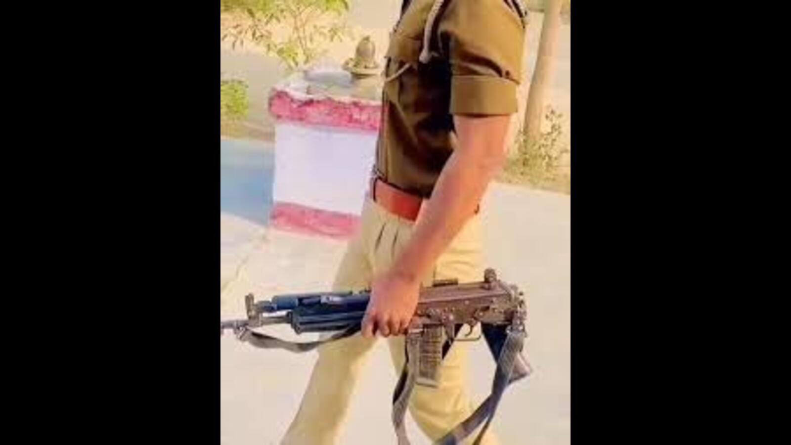 U.P. DGP instructs physically, mentally unfit cops not to be on escort, guard detail - Vimarsana News