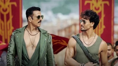 Akshay Kumar and Tiger Shroff in a still from Bade Miyan Chote Miyan. Akshay Kumar and Tiger Shroff in a still from Bade Miyan Chote Miyan.