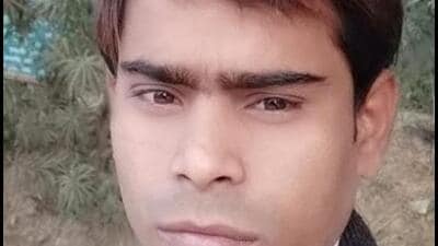 Deceased mechanic Pankaj Kumar. (Sakib Ali/HT Photo) Deceased mechanic Pankaj Kumar. (Sakib Ali/HT Photo)