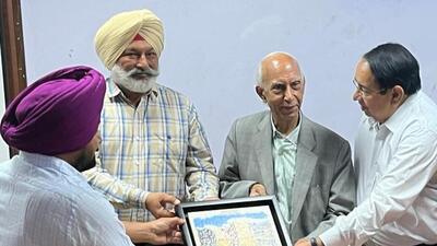 Ishtiaq Ahmed, Professor Emeritus, University of Stockholm, delivered a lecture at Panjab University. (HT Photo) Ishtiaq Ahmed, Professor Emeritus, University of Stockholm, delivered a lecture at Panjab University. (HT Photo)