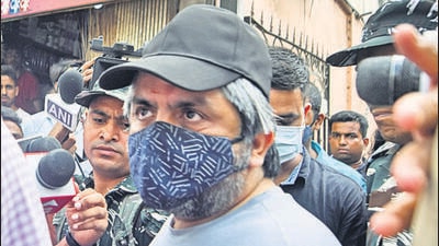 Mumbai, May 09 (ANI): Dawood Ibrahim’s associate Salim Fruit being detained by the National Investigation Agency (NIA) after conducting a raid, in Mumbai on Monday. (ANI Photo) (Vijay Gohil) Mumbai, May 09 (ANI): Dawood Ibrahim’s associate Salim Fruit being detained by the National Investigation Agency (NIA) after conducting a raid, in Mumbai on Monday. (ANI Photo) (Vijay Gohil)