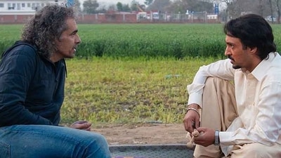 Imtiaz Ali's latest film is a biopic of Amar Singh Chamkila starring Diljit Dosanjh Imtiaz Ali's latest film is a biopic of Amar Singh Chamkila starring Diljit Dosanjh