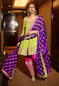 Aditi Rao Hydari in a colour-blocking salwar set (Photo: Instagram) Aditi Rao Hydari in a colour-blocking salwar set (Photo: Instagram)