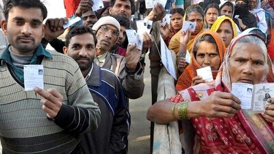 The findings from the CSDS-Lokniti pre-poll survey indicate that voters are worried about the Indian economy and blame both the central and state governments for shrinking job opportunities. (PTI) The findings from the CSDS-Lokniti pre-poll survey indicate that voters are worried about the Indian economy and blame both the central and state governments for shrinking job opportunities. (PTI)