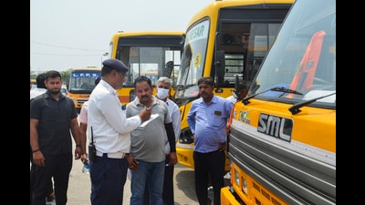 Gurugram administrative officials check school bus fitness certificate in Gurugram on Saturday. (PTI) Gurugram administrative officials check school bus fitness certificate in Gurugram on Saturday. (PTI)