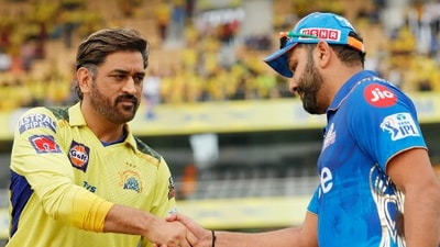 MS Dhoni (L) with Rohit Sharma during IPL 2023 (IPL) MS Dhoni (L) with Rohit Sharma during IPL 2023 (IPL)
