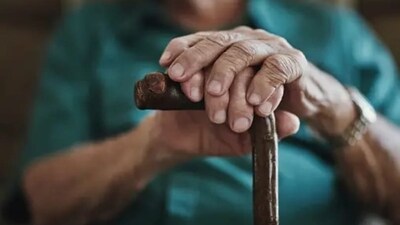 How then to live well and die quickly? (Unsplash) How then to live well and die quickly? (Unsplash)