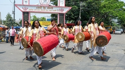 The people of Assam wear their traditional attire during Bihu. (ANI) The people of Assam wear their traditional attire during Bihu. (ANI)