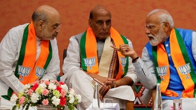 "The need for a stable majority government increases at a time when the world is passing through uncertain times," PM Narendra Modi said, referring to the several conflicts the world was grappling with.&nbsp; (REUTERS)