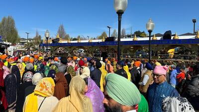 Nearly two lakh devotees thronged the Vancouver Vaisakhi Parade, in Canada on Saturday. (Consulate General of India, Vancouver) Nearly two lakh devotees thronged the Vancouver Vaisakhi Parade, in Canada on Saturday. (Consulate General of India, Vancouver)