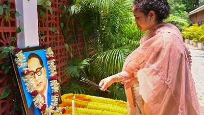 Former Jharkhand chief minister Hemant Soren's wife Kalpana Soren pays tribute to BR Ambedkar on his birth anniversary in Ranchi. (PTI) Former Jharkhand chief minister Hemant Soren's wife Kalpana Soren pays tribute to BR Ambedkar on his birth anniversary in Ranchi. (PTI)