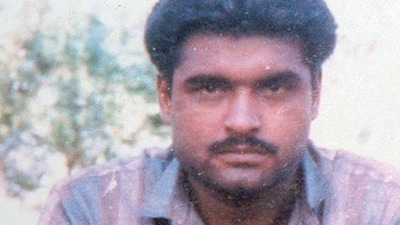 Sarabjit Singh was a resident of Bhikhiwind in the Tarn Taran district of Punjab. Sarabjit Singh was a resident of Bhikhiwind in the Tarn Taran district of Punjab.