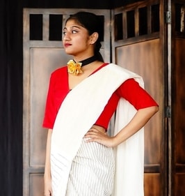 Take the Gen Z way and wear a gold rosette neckpiece from ROUKA by Sreejith Jeevan (Photo: Instagram) Take the Gen Z way and wear a gold rosette neckpiece from ROUKA by Sreejith Jeevan (Photo: Instagram)
