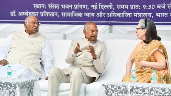 Congress Parliamentary Party (CPP) Chairperson Sonia Gandhi with party president Mallikarjun Kharge and Former President Ram Nath Kovind at the birth anniversary celebrations of Dr BR Ambedkar, observed as 'Ambedkar Jayanti', in New Delhi.(ANI)