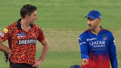 Faf du Plessis re-ignites fire to toss-tampering theory with his gestures at the toss on Monday. (X Image) Faf du Plessis re-ignites fire to toss-tampering theory with his gestures at the toss on Monday. (X Image)