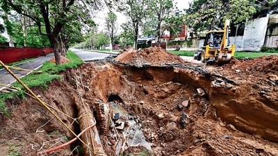 The two injured men are in a critical condition and are currently receiving treatment at a hospital. (Ravi Kumar/HT/Image for representation) The two injured men are in a critical condition and are currently receiving treatment at a hospital. (Ravi Kumar/HT/Image for representation)