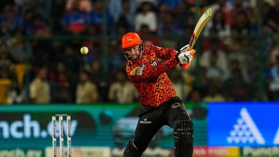 After Head's departure Klaasen took charge with his 31-ball blitz. The South African was nearly as punishing as Head as he smashed the ball to all parts of the ground before being dismissed by Lockie Ferguson. (PTI) After Head's departure Klaasen took charge with his 31-ball blitz. The South African was nearly as punishing as Head as he smashed the ball to all parts of the ground before being dismissed by Lockie Ferguson. (PTI)