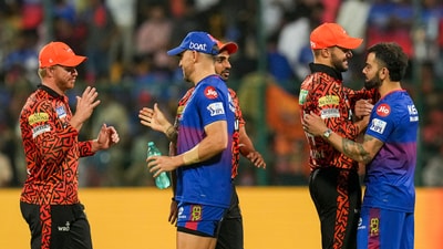 Bengaluru: Royal Challengers Bengaluru players Faf du Plessis and Virat Kohli greet Sunrisers Hyderabad players after the Indian Premier League (IPL) 2024 match in Bengaluru, (PTI) Bengaluru: Royal Challengers Bengaluru players Faf du Plessis and Virat Kohli greet Sunrisers Hyderabad players after the Indian Premier League (IPL) 2024 match in Bengaluru, (PTI)