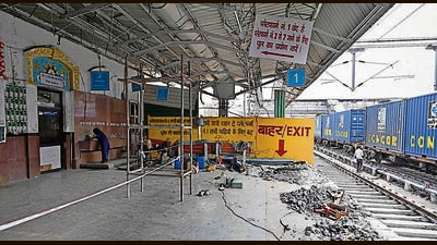The entire station will be reconstructed in a phased manner. Barricades have been placed on the main entrance to ensure that no vehicle enters. (HT File Photo) The entire station will be reconstructed in a phased manner. Barricades have been placed on the main entrance to ensure that no vehicle enters. (HT File Photo)