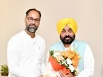 AAP candidate Pawan Kumar Tinu with Punjab CM Bhagwant Mann (HT)