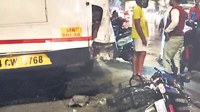 Two die as speeding bike crashes into stationary bus in Mahim Two die as speeding bike crashes into stationary bus in Mahim