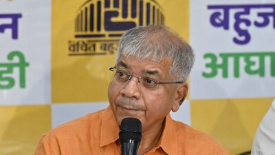 Mumbai, India - March 29, 2024:Prakash Ambedkar of VBA addressing bto media during press conference at Ambedkar Bhavan in Mumbai, India, on Friday, March 29, 2024. (Photo by Anshuman Poyrekar/ Hindustan Times) (Hindustan Times) Mumbai, India - March 29, 2024:Prakash Ambedkar of VBA addressing bto media during press conference at Ambedkar Bhavan in Mumbai, India, on Friday, March 29, 2024. (Photo by Anshuman Poyrekar/ Hindustan Times) (Hindustan Times)
