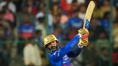 Royal Challengers Bengaluru batter Dinesh Karthik (PTI) Royal Challengers Bengaluru batter Dinesh Karthik (PTI)