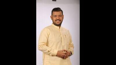 Vishal Patil, the grandson of former Maharashtra chief minister Vasantdada Patil, filed another nomination paper on Tuesday and spoke about the rebellious streak ingrained in Sangli’s political history. (HT PHOTo) Vishal Patil, the grandson of former Maharashtra chief minister Vasantdada Patil, filed another nomination paper on Tuesday and spoke about the rebellious streak ingrained in Sangli’s political history. (HT PHOTo)