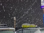Ganderbal [J&K], Apr 16 (ANI): Vehicles covered in snow as Sonamarg receives fresh snowfall, in Ganderbal on Tuesday. (ANI Photo)
