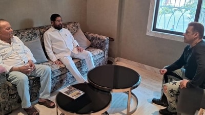 CM Shinde visits Salman’s home, assures security to family CM Shinde visits Salman’s home, assures security to family
