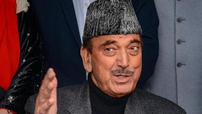 Former Jammu and Kashmir chief minister Ghulam Nabi Azad (File photo) Former Jammu and Kashmir chief minister Ghulam Nabi Azad (File photo)