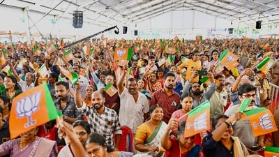 **EDS: IMAGE VIA @narendramodi** Alathur: BJP supporters during Prime Minister Narendra Modi's public meeting, ahead of Lok Sabha elections, in Alathur, Kerala, Monday, April 15, 2024. (PTI Photo)(PTI04_15_2024_000170B) (PTI) **EDS: IMAGE VIA @narendramodi** Alathur: BJP supporters during Prime Minister Narendra Modi's public meeting, ahead of Lok Sabha elections, in Alathur, Kerala, Monday, April 15, 2024. (PTI Photo)(PTI04_15_2024_000170B) (PTI)