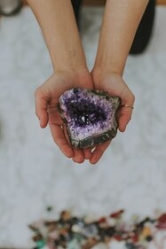 Amethyst possesses strong spiritual energy Amethyst possesses strong spiritual energy