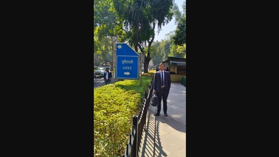 The image shows a UPSC aspirant whose post on ‘no selection’ has created chatter on X. (X/@kunalrv)
