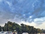 Delhi on Thursday recorded a minimum temperature of 20.9°C, which was a degree below normal. (Arvind Yadav/HT Photo) Delhi on Thursday recorded a minimum temperature of 20.9°C, which was a degree below normal. (Arvind Yadav/HT Photo)