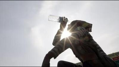 44°C-plus: Andhra, Telangana, Odisha reel under heatwaves 44°C-plus: Andhra, Telangana, Odisha reel under heatwaves