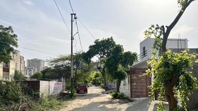 Located in a sparsely populated sector, the house where the four foreigners were allegedly running a meth lab for the last two weeks, does not have any occupied house in its vicinity (above). (HT Photo)