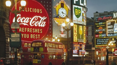 An X user shared a photo of London's Piccadilly Circus from the 1960s. (X/@bo66ie29) An X user shared a photo of London's Piccadilly Circus from the 1960s. (X/@bo66ie29)