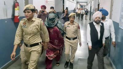 Police personnel taking Neelam murder convict to court before the judgment, in Ludhiana on Thursday. (Gurpreet Singh/Hindustan Times) Police personnel taking Neelam murder convict to court before the judgment, in Ludhiana on Thursday. (Gurpreet Singh/Hindustan Times)