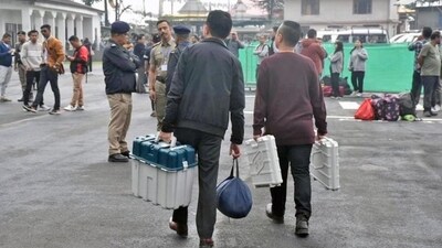 Polling officials after collecting EVMs and other election material on the eve of the first phase of Lok Sabha elections, in Sikkim on Thursday. (ANI) Polling officials after collecting EVMs and other election material on the eve of the first phase of Lok Sabha elections, in Sikkim on Thursday. (ANI)