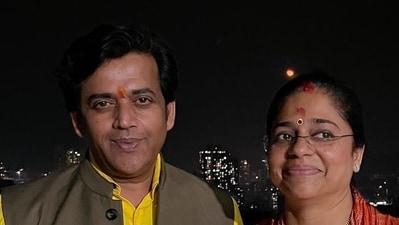 Ravi Kishan and Preeti Shukla Ravi Kishan and Preeti Shukla