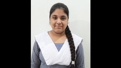 Scoring 97.54% marks, Saloni of Government Senior Secondary School (GSSS), Singhpura, topped Mohali district. (HT Photo) Scoring 97.54% marks, Saloni of Government Senior Secondary School (GSSS), Singhpura, topped Mohali district. (HT Photo)