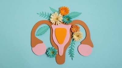 Polycystic ovary syndrome, also known as PCOS, is a condition where the ovaries produce an abnormal amount pf Androgen, leading to cyst formation in the ovaries. Menstrual irregularity, acne, obesity and mood swings are some of the common symptoms of PCOS. Thyroid issues such as Hyperthyroidism and Hypothyroidism are also common in women with PCOS. Dietitian Tallene Hacatoryan shared a few signs of Thyroid issues with PCOS that we should be aware of. (Freepik) Polycystic ovary syndrome, also known as PCOS, is a condition where the ovaries produce an abnormal amount pf Androgen, leading to cyst formation in the ovaries. Menstrual irregularity, acne, obesity and mood swings are some of the common symptoms of PCOS. Thyroid issues such as Hyperthyroidism and Hypothyroidism are also common in women with PCOS. Dietitian Tallene Hacatoryan shared a few signs of Thyroid issues with PCOS that we should be aware of. (Freepik)
