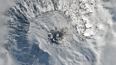 A volcano in Antarctica raining gold dust on its surroundings on a daily basis. (In pic: Mount Erebus) (NASA) A volcano in Antarctica raining gold dust on its surroundings on a daily basis. (In pic: Mount Erebus) (NASA)