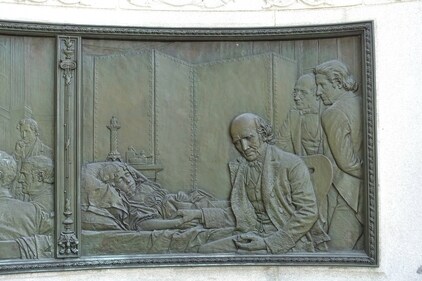Samuel Hahnemann Memorial - Scott Circle, Washington, DC, USA. ( Daderot/Wikimedia Commons) Samuel Hahnemann Memorial - Scott Circle, Washington, DC, USA. ( Daderot/Wikimedia Commons)