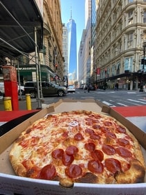New York's $1 pizza (Instagram) New York's $1 pizza (Instagram)