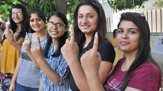The Lok Sabha Elections 2024 are just around the corner, and the Election Commission of India (ECI) has made it easier for citizens to cast their votes without a Voter ID card. The ECI has designated 11 alternative documents that can be used for voting purposes, ensuring that every eligible citizen can exercise their right to vote.&nbsp;(HT File Photo)